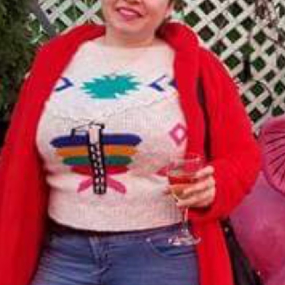 Stunning Vintage Sweater ! Fun Pattern ! - image 6